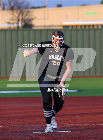 Thumbnail 2 in Guyer @ Allen photogallery.