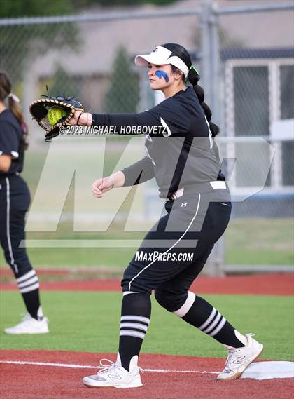 Thumbnail 2 in Guyer @ Allen photogallery.