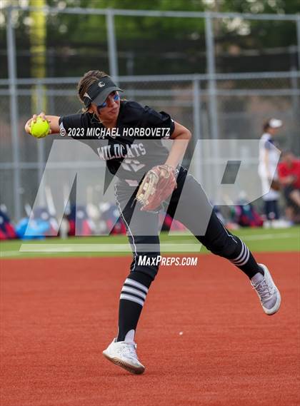 Thumbnail 1 in Guyer @ Allen photogallery.