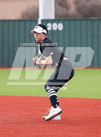 Thumbnail 1 in Guyer @ Allen photogallery.