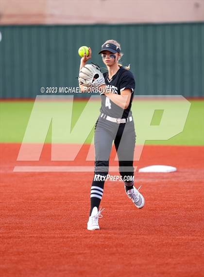 Thumbnail 2 in Guyer @ Allen photogallery.