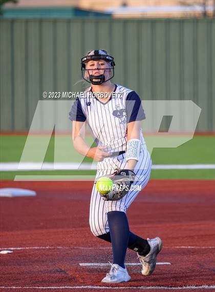 Thumbnail 1 in Guyer @ Allen photogallery.