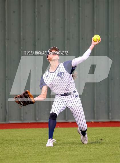 Thumbnail 1 in Guyer @ Allen photogallery.