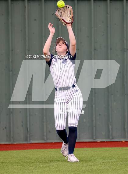 Thumbnail 2 in Guyer @ Allen photogallery.