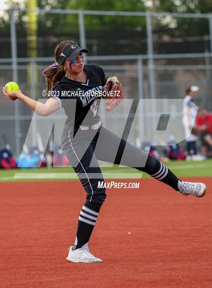 Thumbnail 2 in Guyer @ Allen photogallery.