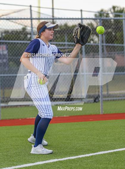 Thumbnail 3 in Guyer @ Allen photogallery.