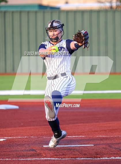 Thumbnail 1 in Guyer @ Allen photogallery.