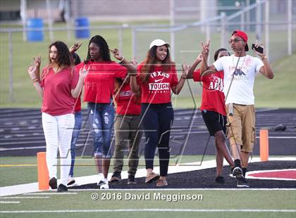 Thumbnail 2 in Mansfield @ Cedar Hill photogallery.