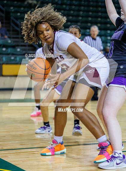 Thumbnail 1 in Midland Legacy vs. Franklin (UIL Basketball 6A D1 Bi-District) photogallery.