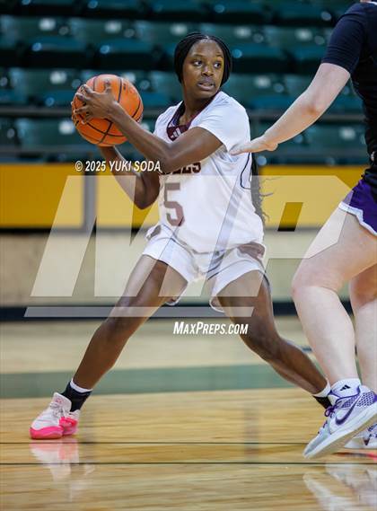 Thumbnail 1 in Midland Legacy vs. Franklin (UIL Basketball 6A D1 Bi-District) photogallery.