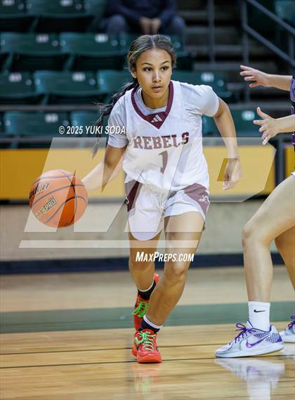 Thumbnail 3 in Midland Legacy vs. Franklin (UIL Basketball 6A D1 Bi-District) photogallery.