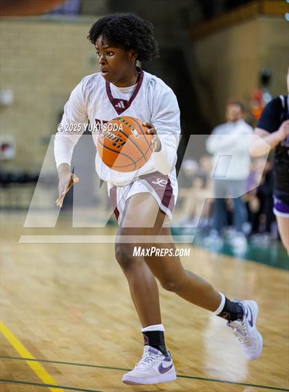 Thumbnail 2 in Midland Legacy vs. Franklin (UIL Basketball 6A D1 Bi-District) photogallery.
