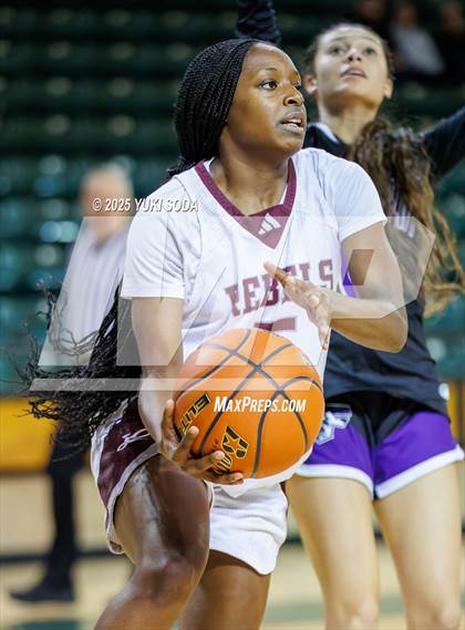 Thumbnail 2 in Midland Legacy vs. Franklin (UIL Basketball 6A D1 Bi-District) photogallery.