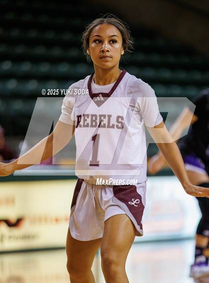 Thumbnail 3 in Midland Legacy vs. Franklin (UIL Basketball 6A D1 Bi-District) photogallery.