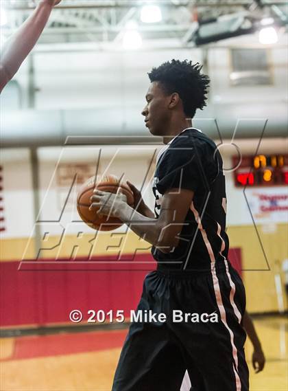 Thumbnail 3 in Commonwealth Academy vs Proctor Academy (St Andrew's Holiday Classic) photogallery.