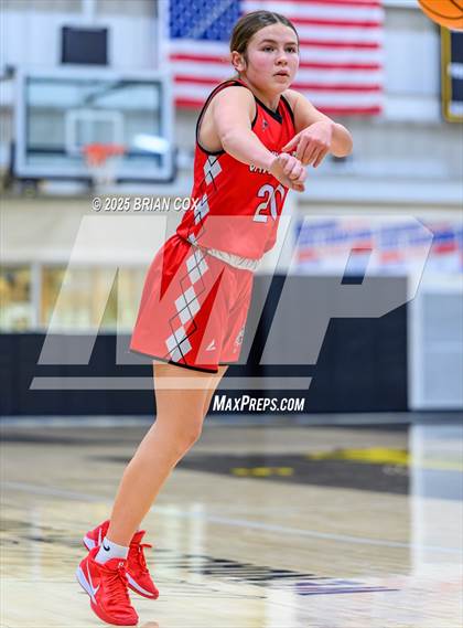 Thumbnail 2 in Melbourne vs Cave City (3A-2 District Tournament) photogallery.