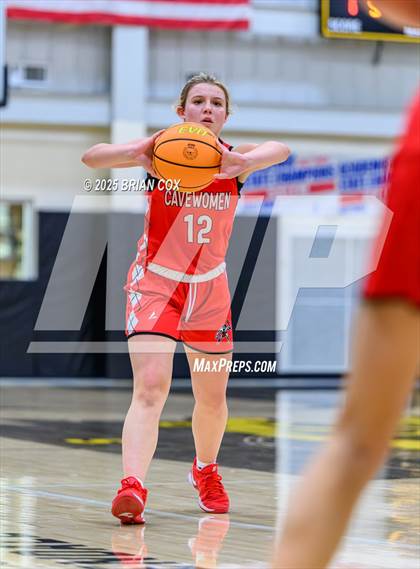 Thumbnail 1 in Melbourne vs Cave City (3A-2 District Tournament) photogallery.