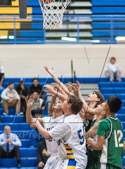 Thumbnail 2 in Moreau Catholic @ Newark Memorial photogallery.