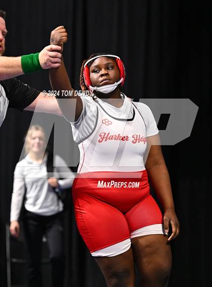 Thumbnail 1 in UIL 5A/6A State Championships - Session 1 photogallery.