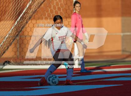 Thumbnail 3 in Canyon Springs vs. Southeast Career Tech (NIAA 4A First Round) photogallery.