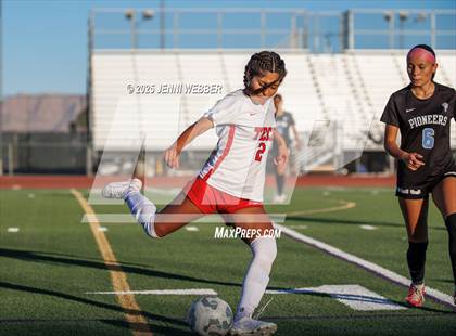 Thumbnail 3 in Canyon Springs vs. Southeast Career Tech (NIAA 4A First Round) photogallery.
