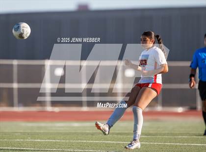 Thumbnail 3 in Canyon Springs vs. Southeast Career Tech (NIAA 4A First Round) photogallery.