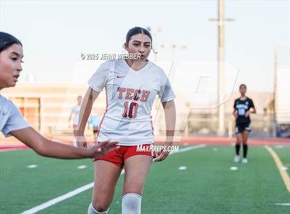 Thumbnail 3 in Canyon Springs vs. Southeast Career Tech (NIAA 4A First Round) photogallery.