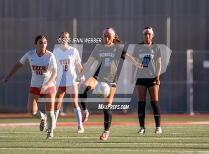 Thumbnail 3 in Canyon Springs vs. Southeast Career Tech (NIAA 4A First Round) photogallery.