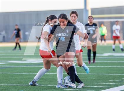 Thumbnail 3 in Canyon Springs vs. Southeast Career Tech (NIAA 4A First Round) photogallery.