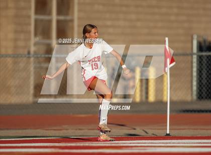 Thumbnail 2 in Canyon Springs vs. Southeast Career Tech (NIAA 4A First Round) photogallery.