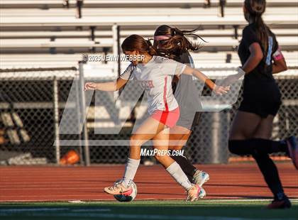 Thumbnail 3 in Canyon Springs vs. Southeast Career Tech (NIAA 4A First Round) photogallery.