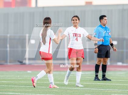 Thumbnail 1 in Canyon Springs vs. Southeast Career Tech (NIAA 4A First Round) photogallery.