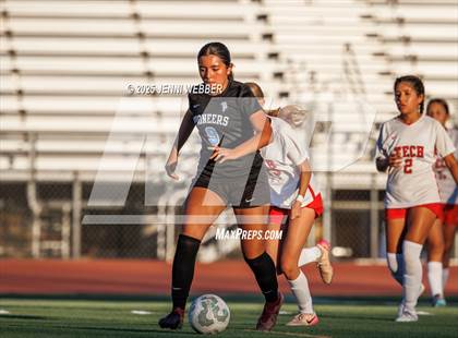 Thumbnail 2 in Canyon Springs vs. Southeast Career Tech (NIAA 4A First Round) photogallery.