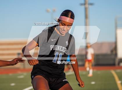 Thumbnail 3 in Canyon Springs vs. Southeast Career Tech (NIAA 4A First Round) photogallery.