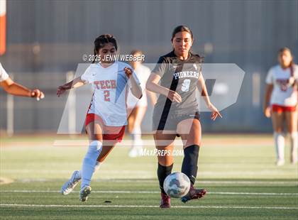 Thumbnail 1 in Canyon Springs vs. Southeast Career Tech (NIAA 4A First Round) photogallery.