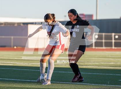 Thumbnail 3 in Canyon Springs vs. Southeast Career Tech (NIAA 4A First Round) photogallery.