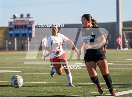 Thumbnail 3 in Canyon Springs vs. Southeast Career Tech (NIAA 4A First Round) photogallery.