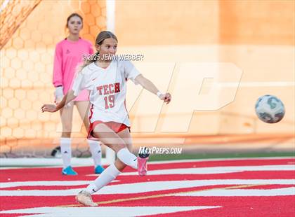 Thumbnail 1 in Canyon Springs vs. Southeast Career Tech (NIAA 4A First Round) photogallery.