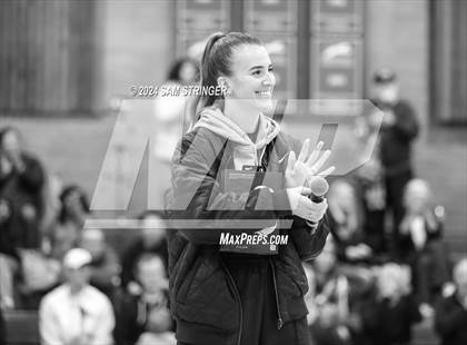 Thumbnail 3 in University vs. Archbishop Mitty (Ionescu Showcase) photogallery.