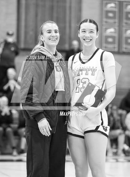 Thumbnail 2 in University vs. Archbishop Mitty (Ionescu Showcase) photogallery.