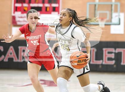 Thumbnail 3 in University vs. Archbishop Mitty (Ionescu Showcase) photogallery.