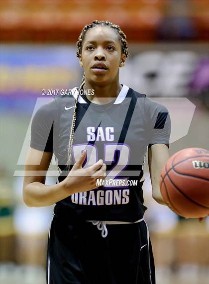 Thumbnail 1 in Sacramento vs Vanden (CIF SJS D2 Final) photogallery.