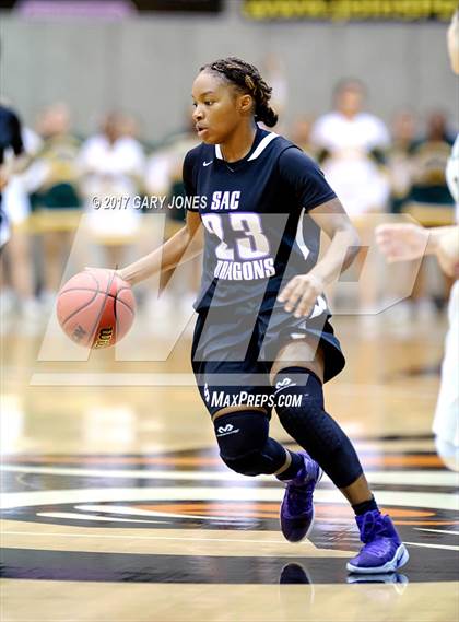 Thumbnail 2 in Sacramento vs Vanden (CIF SJS D2 Final) photogallery.