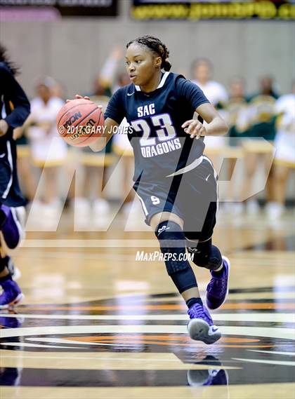 Thumbnail 1 in Sacramento vs Vanden (CIF SJS D2 Final) photogallery.