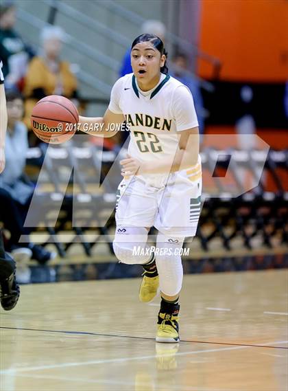 Thumbnail 1 in Sacramento vs Vanden (CIF SJS D2 Final) photogallery.
