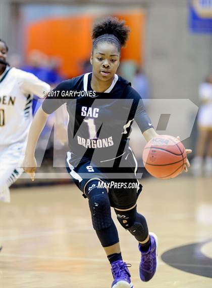 Thumbnail 3 in Sacramento vs Vanden (CIF SJS D2 Final) photogallery.