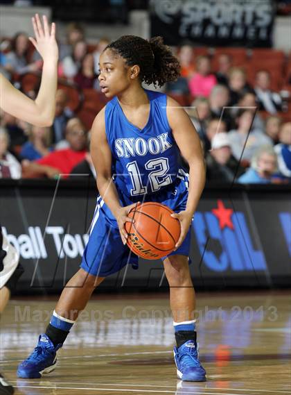 Thumbnail 2 in Snook vs. Martins Mill (UIL 1A Semifinal) photogallery.