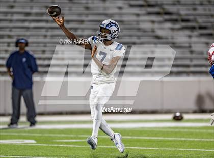 Thumbnail 2 in Alief Elsik @ Lamar photogallery.