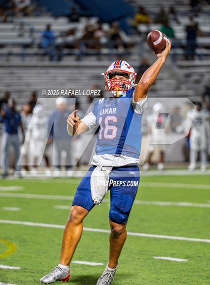 Thumbnail 3 in Alief Elsik @ Lamar photogallery.