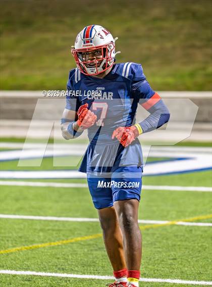 Thumbnail 3 in Alief Elsik @ Lamar photogallery.